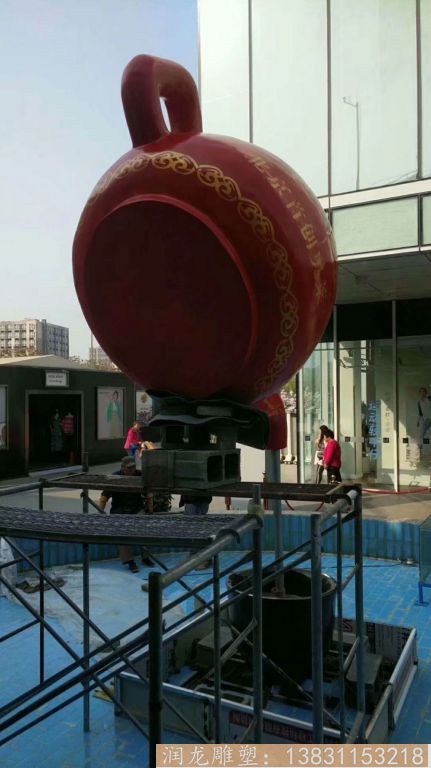 玻璃鋼流水壺雕塑，天壺雕塑2
